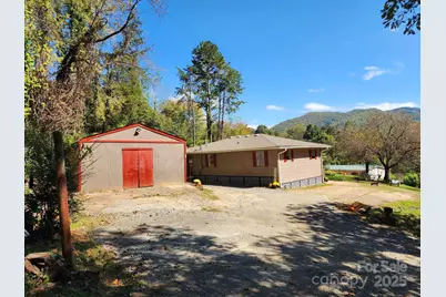 41 Gunches Dirt Road, Candler, NC 28715 - Photo 9