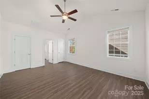 133 Marianne Dr, Hendersonville, NC 28739 - Photo 29