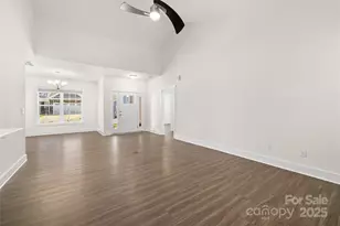 133 Marianne Dr, Hendersonville, NC 28739 - Photo 15