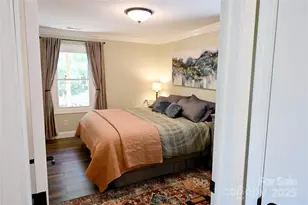 501 Fairway Dr, Hendersonville, NC 28739 - Photo 33