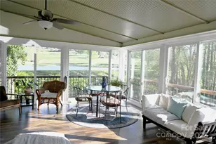 501 Fairway Dr, Hendersonville, NC 28739 - Photo 17