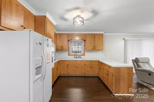 2808 Murdock Ln, Albemarle, NC 28001 - Photo 3