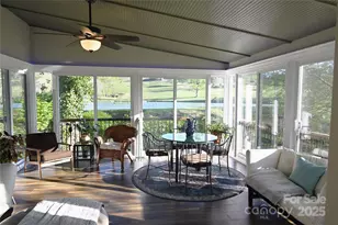 501 Fairway Dr, Hendersonville, NC 28739 - Photo 13