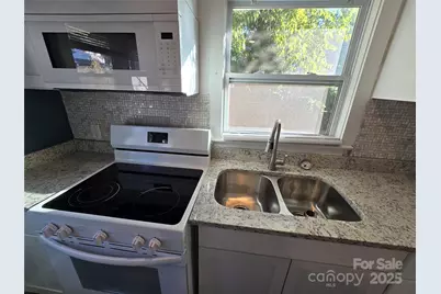 1900 Double Oaks Road, Charlotte, NC 28206 - Photo 9