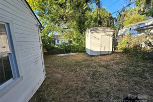 1900 Double Oaks Rd, Charlotte, NC 28206 - Photo 21