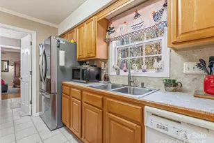 3128 N Primrose Dr, Hendersonville, NC 28792 - Photo 17