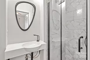 1425 Camden Rd, Charlotte, NC 28203 - Photo 5