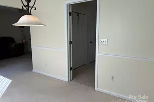 1753 Haywood Manor Rd, Hendersonville, NC 28791 - Photo 7