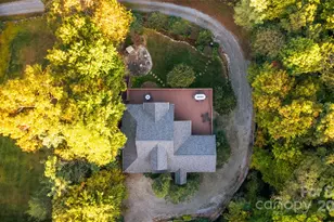 300 Falls View Dr, Lake Toxaway, NC 28774 - Photo 7