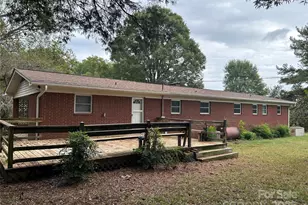 20159 Efird Rd, Albemarle, NC 28001 - Photo 7