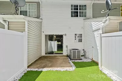 5415 Kimmerly Woods Drive, Charlotte, NC 28215 - Photo 15