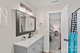 5415 Kimmerly Woods Dr, Charlotte, NC 28215 - Photo 11