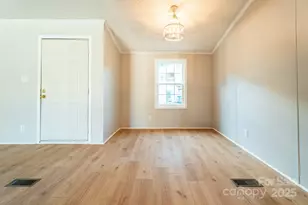 2918 23rd Ave NE, Hickory, NC 28601 - Photo 15