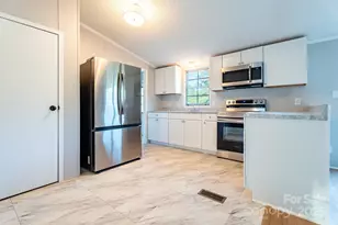 2918 23rd Ave NE, Hickory, NC 28601 - Photo 21