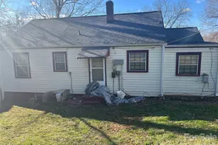 2618 Roslyn Ave, Charlotte, NC 28208 - Photo 5