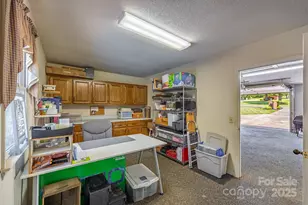 302 Redwood Pl, Lenoir, NC 28645 - Photo 31