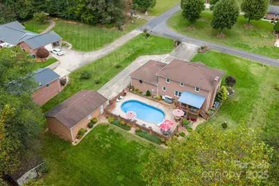 302 Redwood Place, Lenoir, NC 28645 - Photo 47