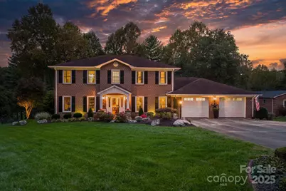 302 Redwood Place, Lenoir, NC 28645 - Photo 1