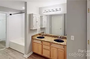 718 W Trade St, Charlotte, NC 28202 - Photo 17