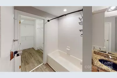 718 W Trade Street #809, Charlotte, NC 28202 - Photo 19