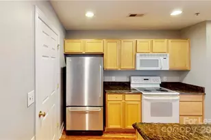 718 W Trade St, Charlotte, NC 28202 - Photo 5