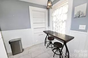 614 S Ashe Ave, Newton, NC 28658 - Photo 9