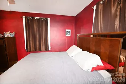 614 S Ashe Avenue, Newton, NC 28658 - Photo 13