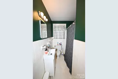 614 S Ashe Avenue, Newton, NC 28658 - Photo 19