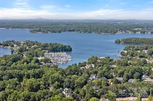 19002 Lakehouse Pointe Dr, Cornelius, NC 28031 - Photo 13