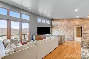 128 Leisure Mountain Rd, Asheville, NC 28804 - Photo 9