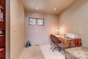 128 Leisure Mountain Rd, Asheville, NC 28804 - Photo 25