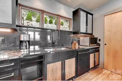 128 Leisure Mountain Road, Asheville, NC 28804 - Photo 11