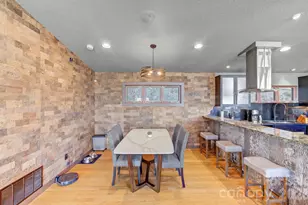 128 Leisure Mountain Rd, Asheville, NC 28804 - Photo 17