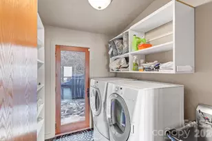 128 Leisure Mountain Rd, Asheville, NC 28804 - Photo 15