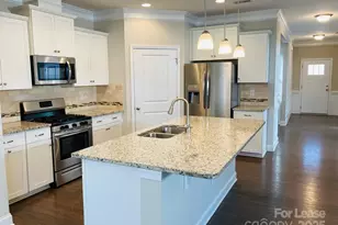 2473 Seagull Dr, Denver, NC 28037 - Photo 3