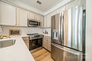 13107 Arbor Day Ct, Charlotte, NC 28269 - Photo 11