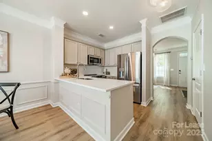 13107 Arbor Day Ct, Charlotte, NC 28269 - Photo 9