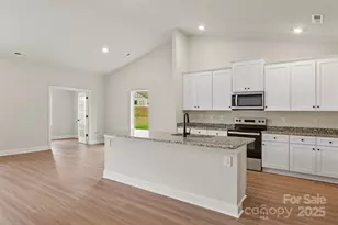 4012 Bolo Dr, Charlotte, NC 28215 - Photo 7