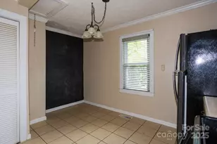 948 Riceville Rd, Asheville, NC 28805 - Photo 13