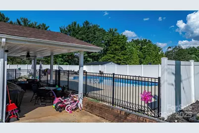 2596 Sweetbriar Circle, Lenoir, NC 28645 - Photo 31