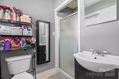 2596 Sweetbriar Circle, Lenoir, NC 28645 - Photo 17