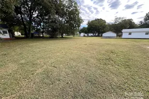 1220 Wood St, Albemarle, NC 28001 - Photo 5