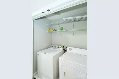 4939 South Hill View Drive, Charlotte, NC 28210 - Photo 13