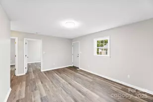 216 E Alabama Ave, Bessemer City, NC 28016 - Photo 11