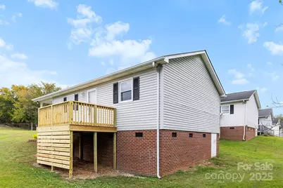 216 E Alabama Avenue, Bessemer City, NC 28016 - Photo 21