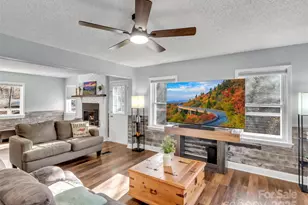 165 Foggy Cove Rd, Waynesville, NC 28785 - Photo 9