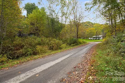 211 Evergreen Road, Burnsville, NC 28714 - Photo 5