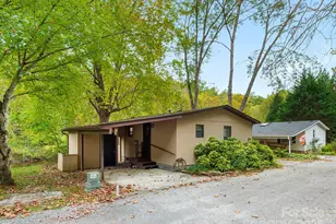 52 Delta Ln, Sylva, NC 28779 - Photo 27