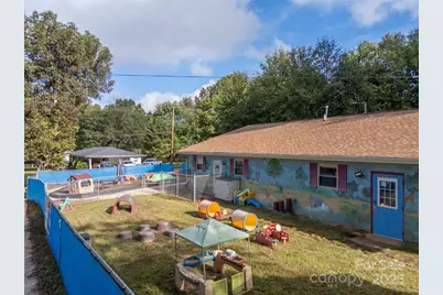 236 Textile Avenue, Spindale, NC 28160 - Photo 7