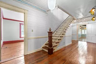 101 1st St NW, Catawba, NC 28609 - Photo 9